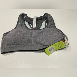 🌹🌹🌹 NWT Marika Sport Performance Seamless Bra Dry-Wik, Size XL / 38C/D